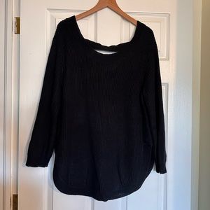 Francesca’s Harper Heritage Black Open Back Sweater Size Large